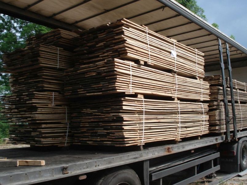 Antik Holz hurtownik starego drewna sprzedaż